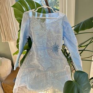 Frozen Elsa’s Dress, light up sleeves, Size 4-6x